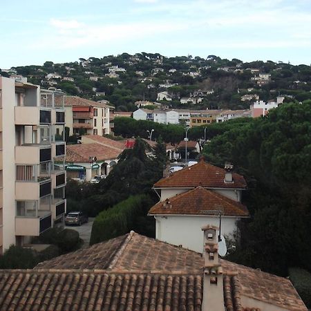Appartement Spacieux Et Calme Classe 4 Etoiles, A 300M De La Mer Sainte-Maxime Kültér fotó