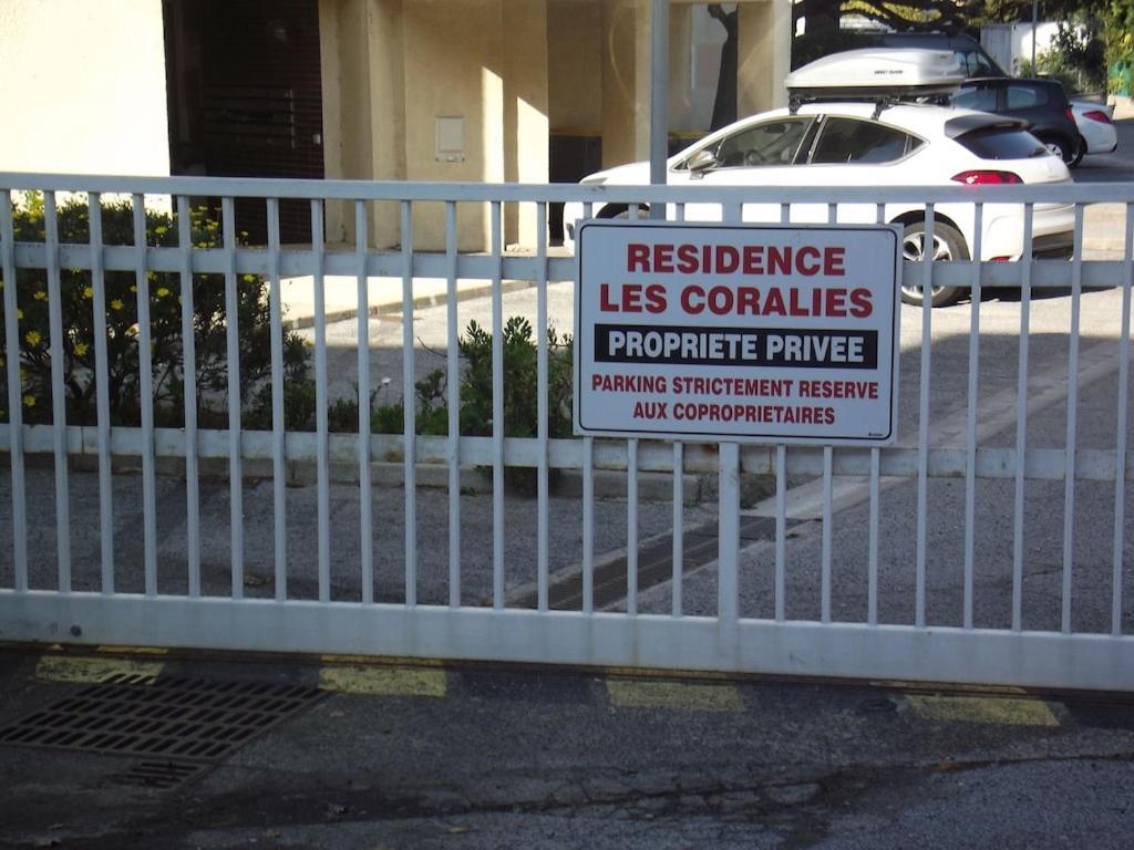 Appartement Spacieux Et Calme Classe 4 Etoiles, A 300M De La Mer Sainte-Maxime Kültér fotó